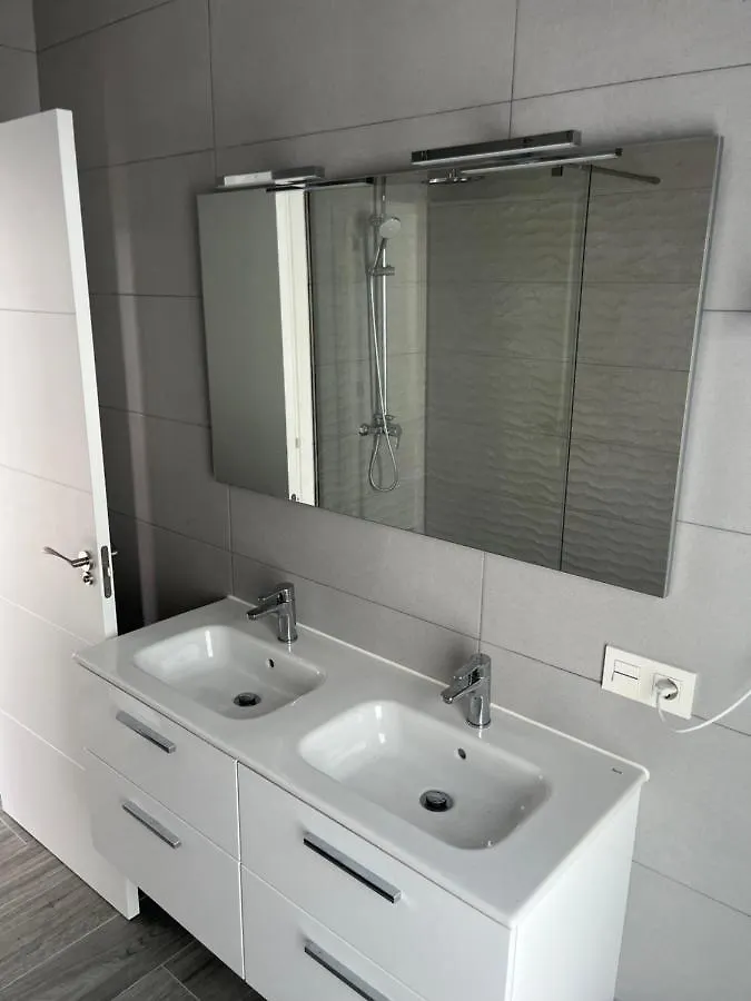Mym Villa Tias